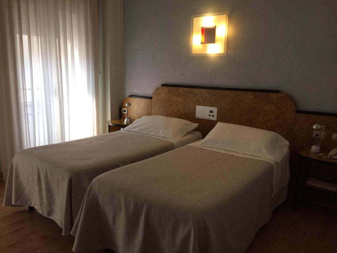 Cityhotel Cristina วิเชนซา ภายนอก รูปภาพ